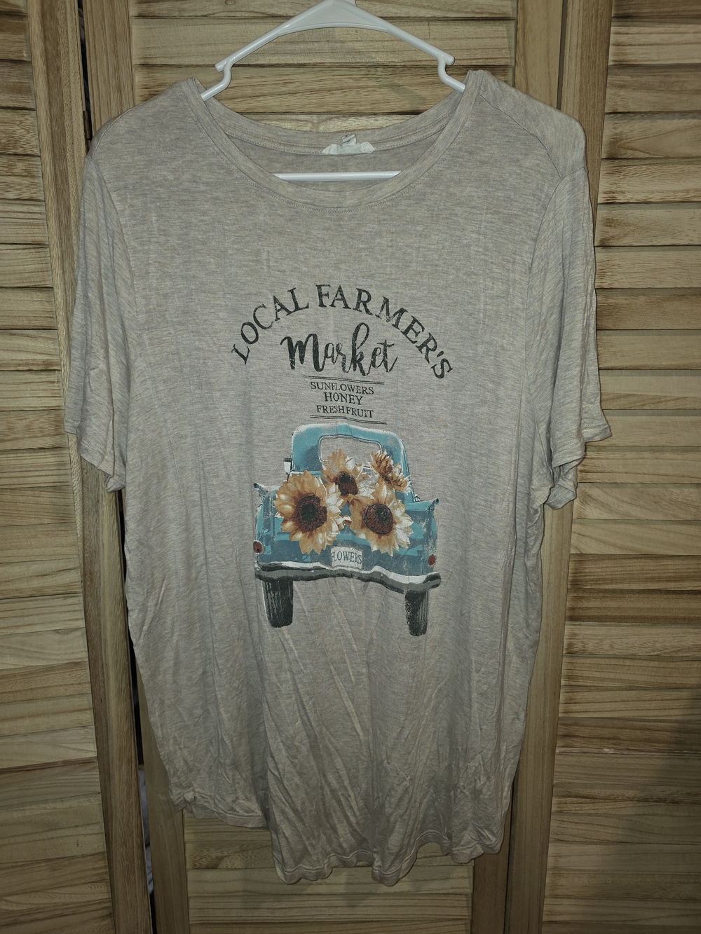 Maurices Beige Short-Sleeve Sunflower Truck Graphic Tee
